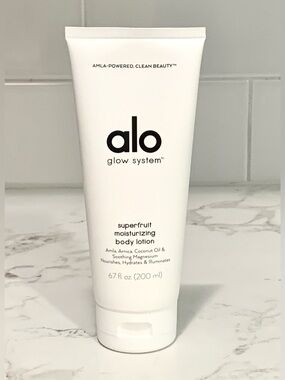 New alo Superfruit Moisturizing Body Lotion 6.7 oz